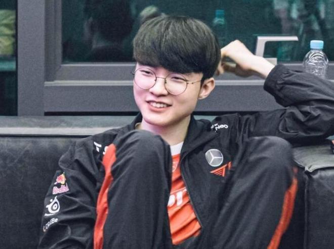 Vitality 送 Mouz 回家并进入BLAST Premier： World Final 2024的半决赛